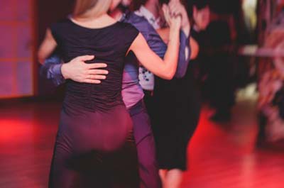 dancing milonga