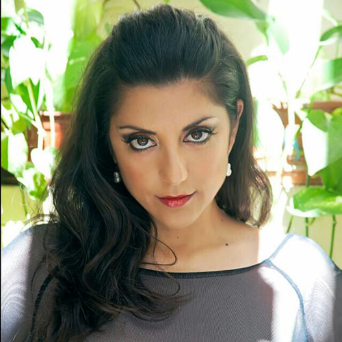 ilaria caravaglio